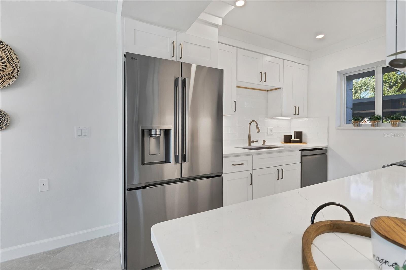 BEACH HARBOR CLUB - Residential