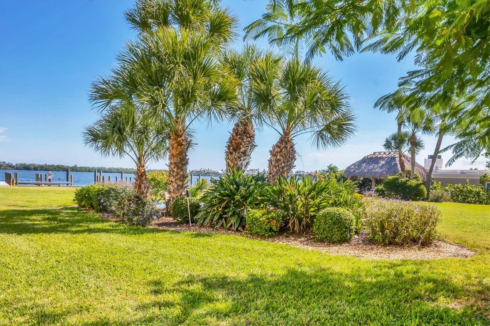 BEACH HARBOR CLUB - Residential