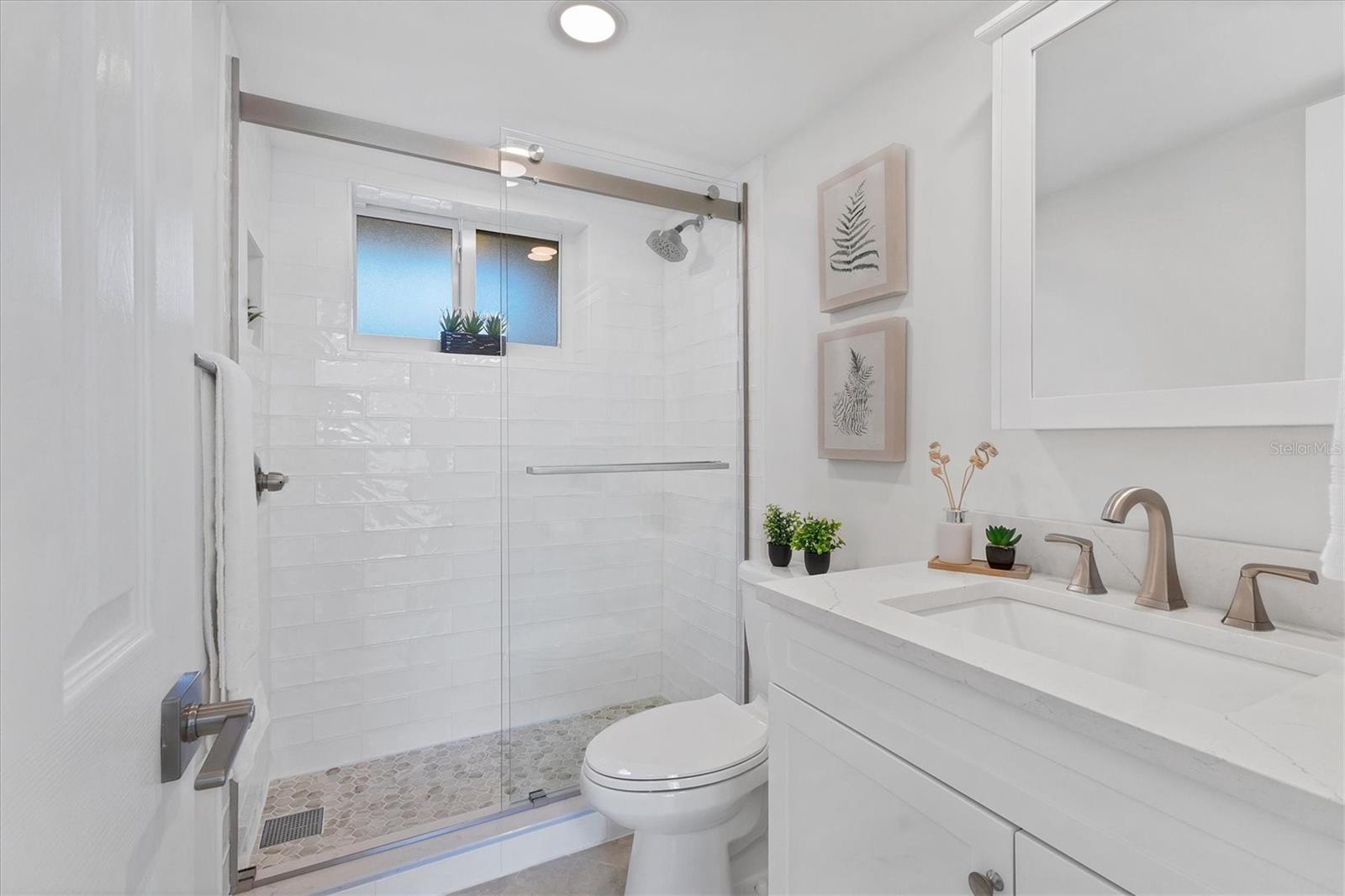 BEACH HARBOR CLUB - Residential