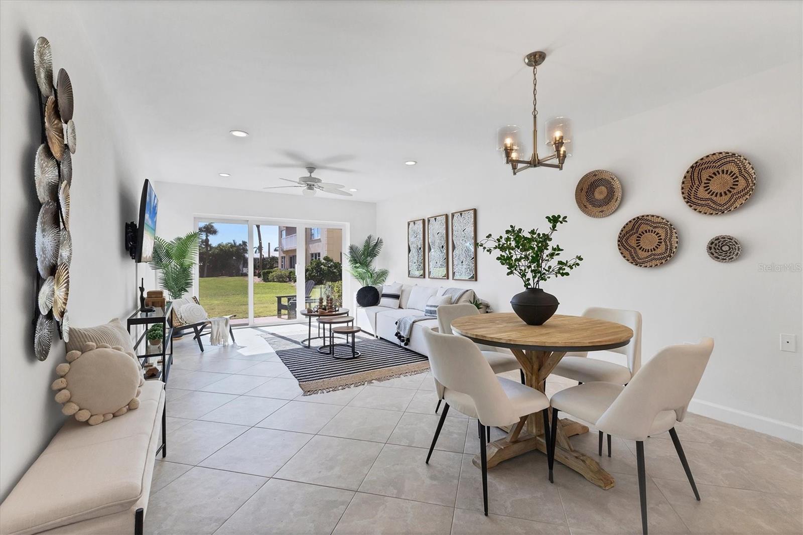 BEACH HARBOR CLUB - Residential