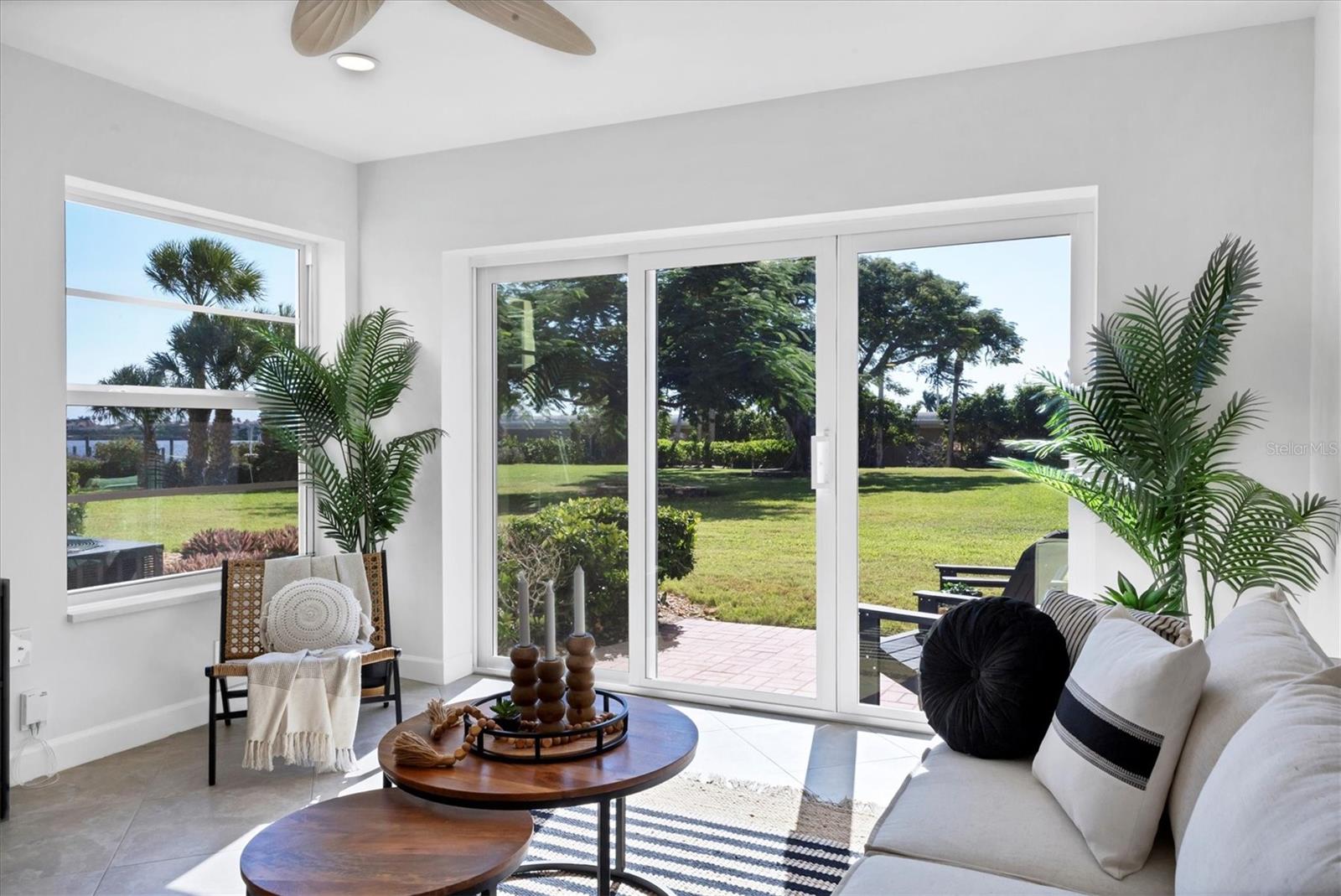 3810 GULF OF MEXICO DRIVE F105