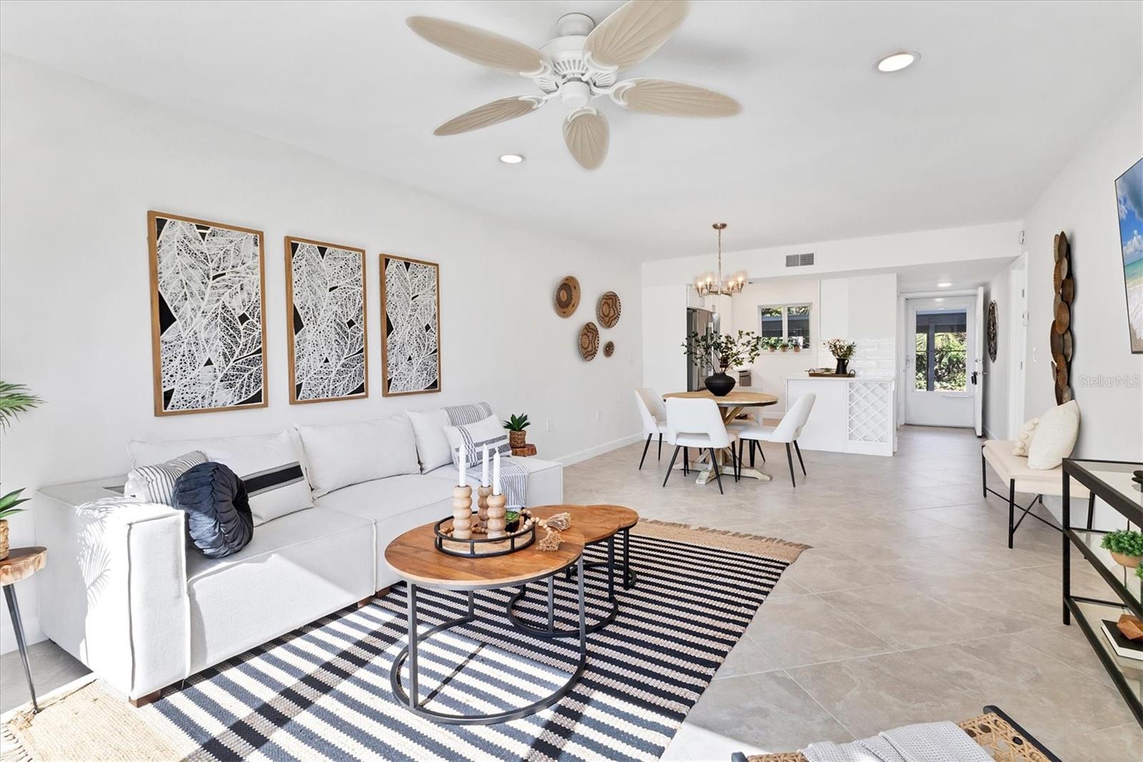 3810 GULF OF MEXICO DRIVE F105