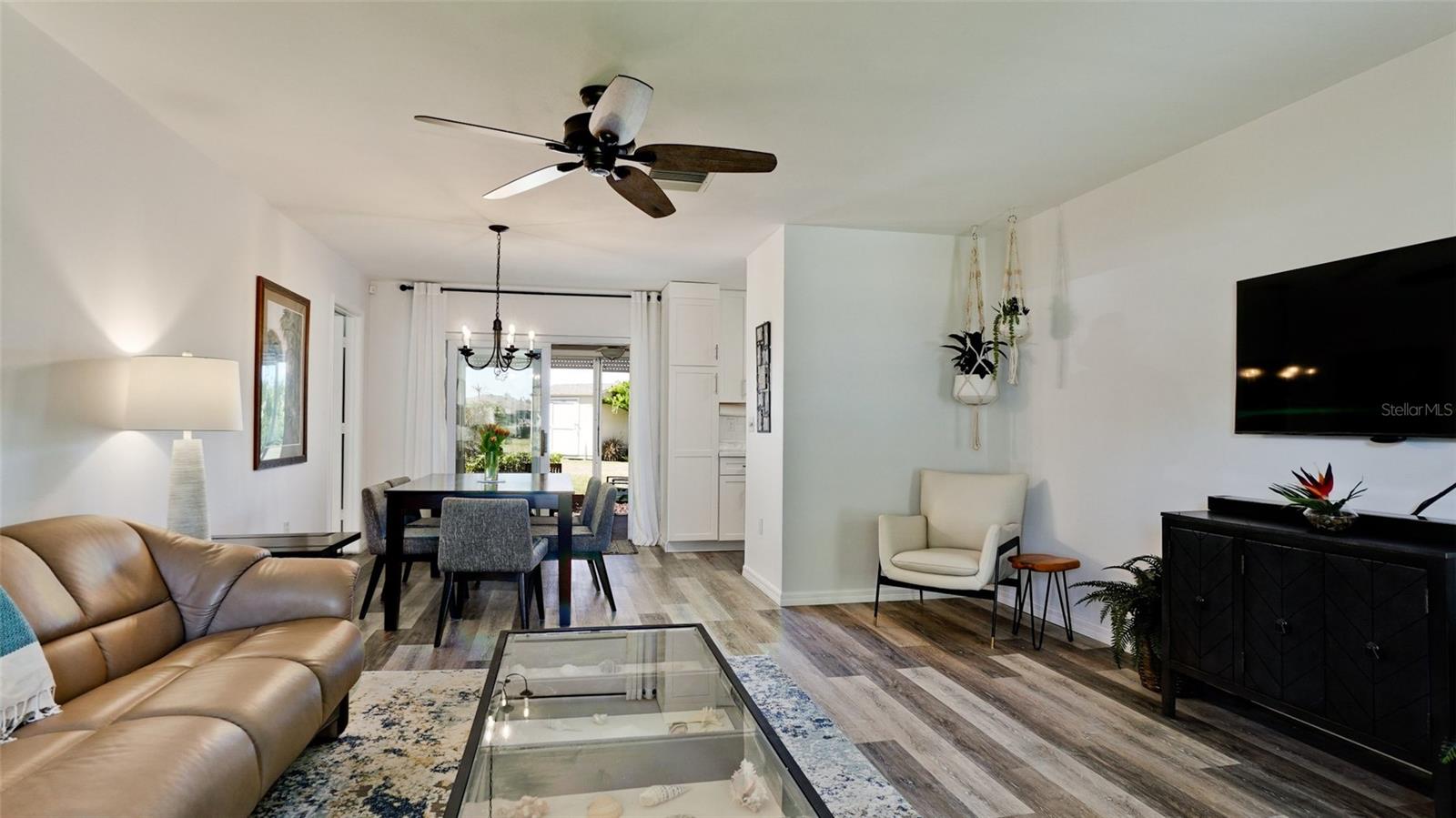 VILLAGE GREEN OF BRADENTON - Residential