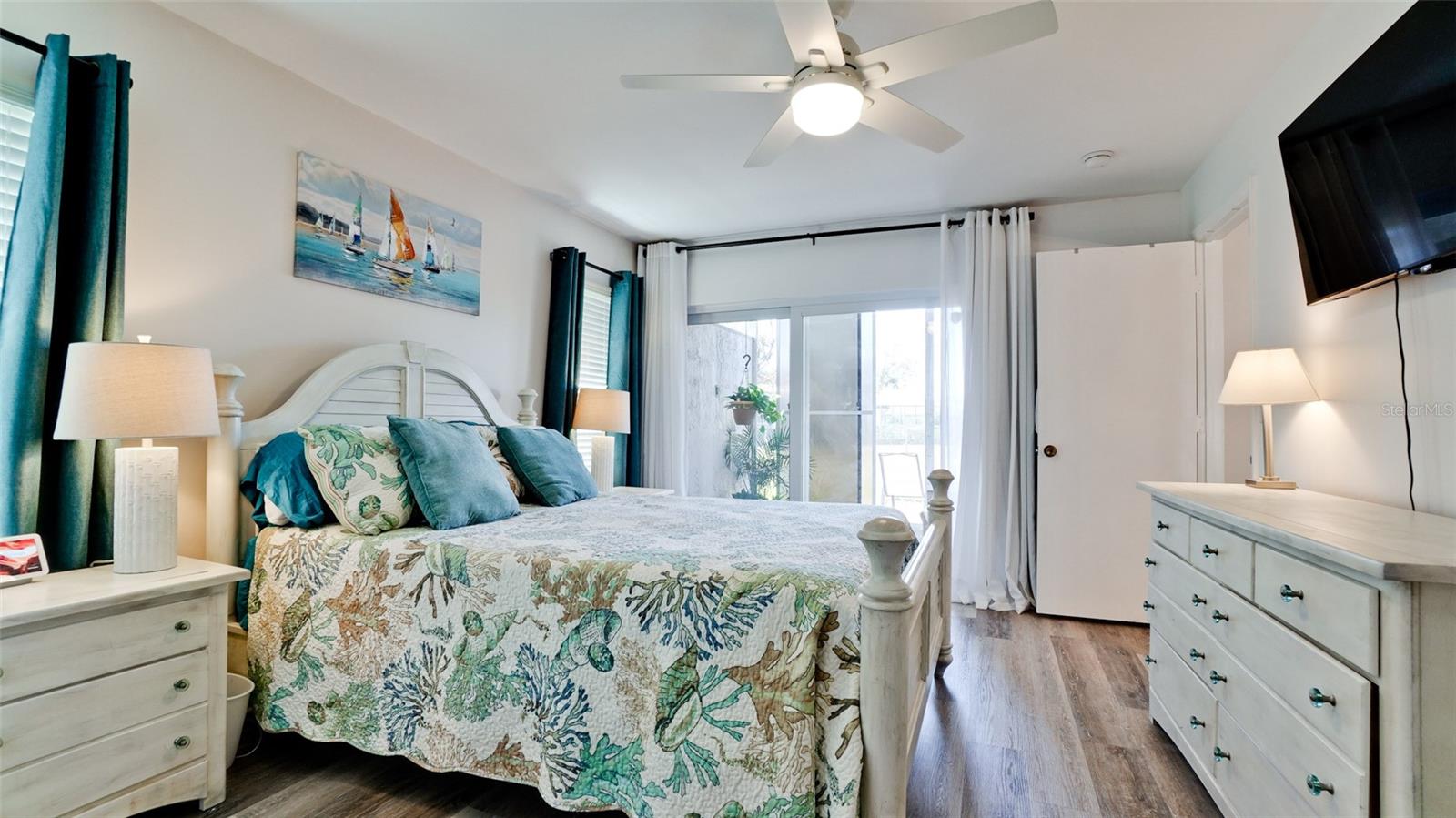 VILLAGE GREEN OF BRADENTON - Residential