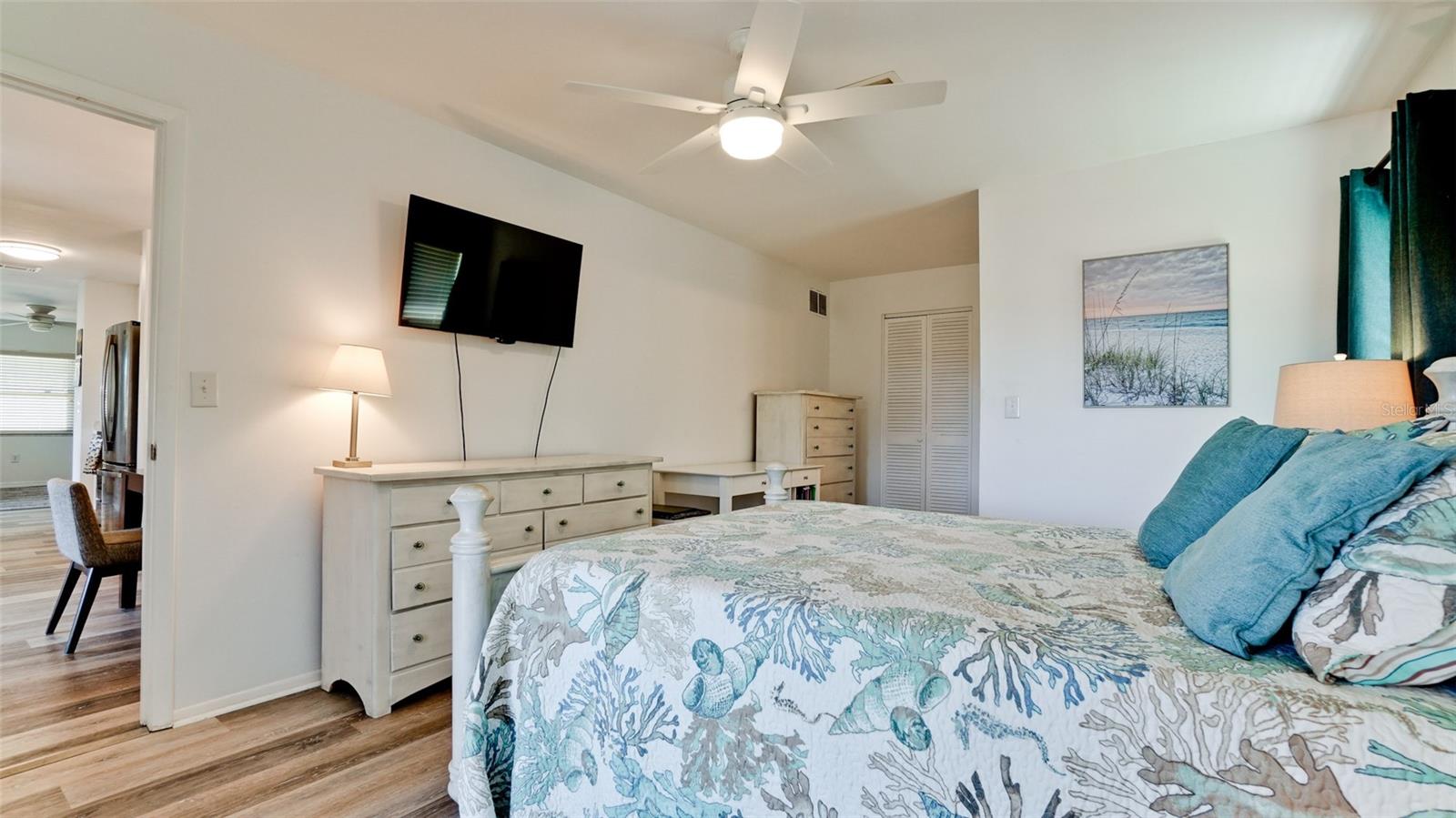 VILLAGE GREEN OF BRADENTON - Residential