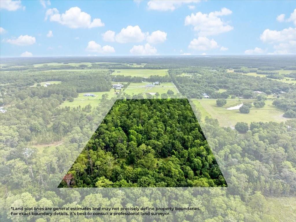 Photo of 4600 Saddle Creek Run, New Smyrna Beach, FL 32168 (MLS # V4949588)