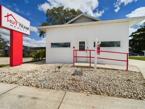 Photo of 334 1st Street S, Winter Haven, FL 33880 (MLS # P4939617)