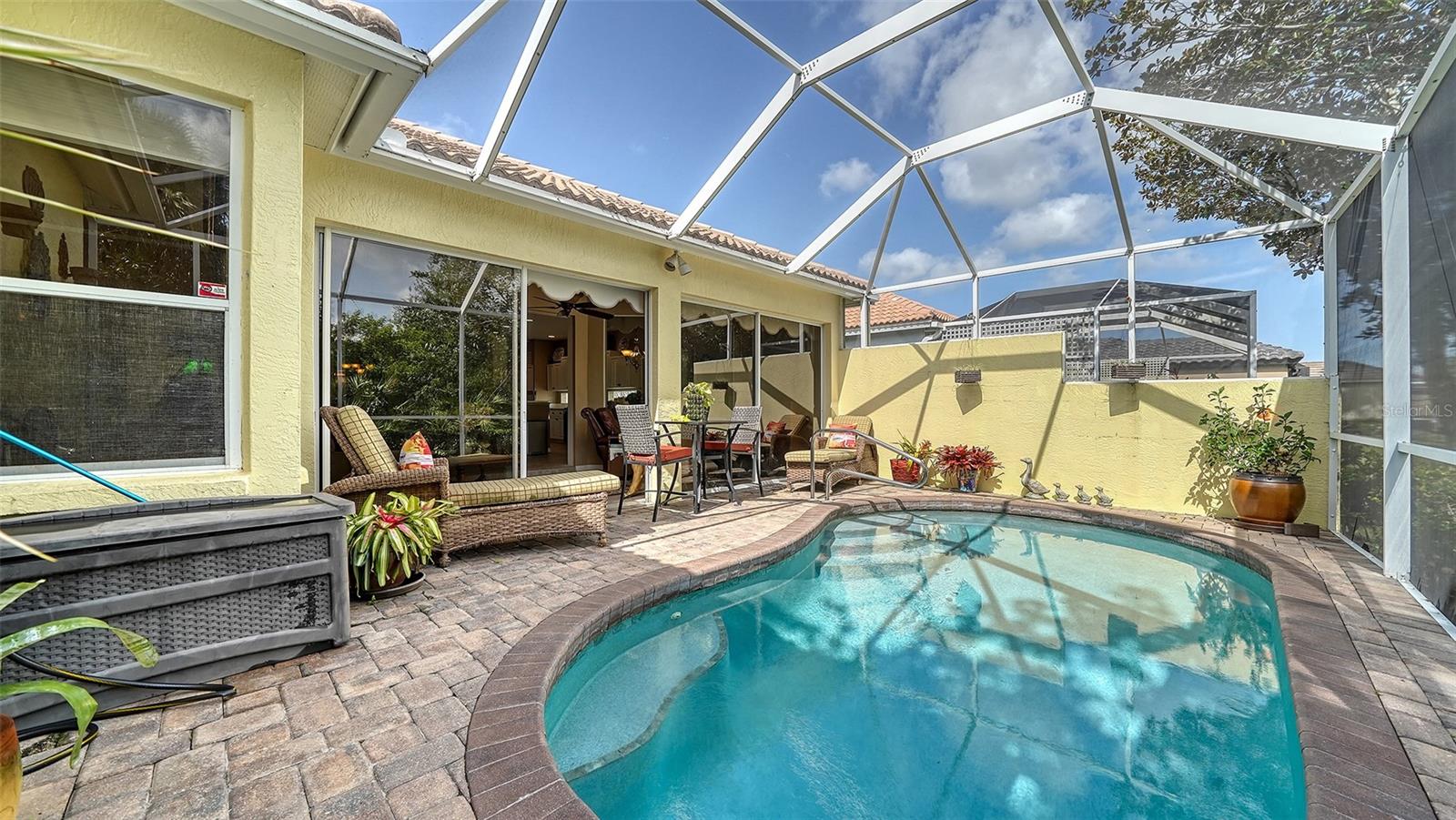 TURTLE ROCK - Residential
