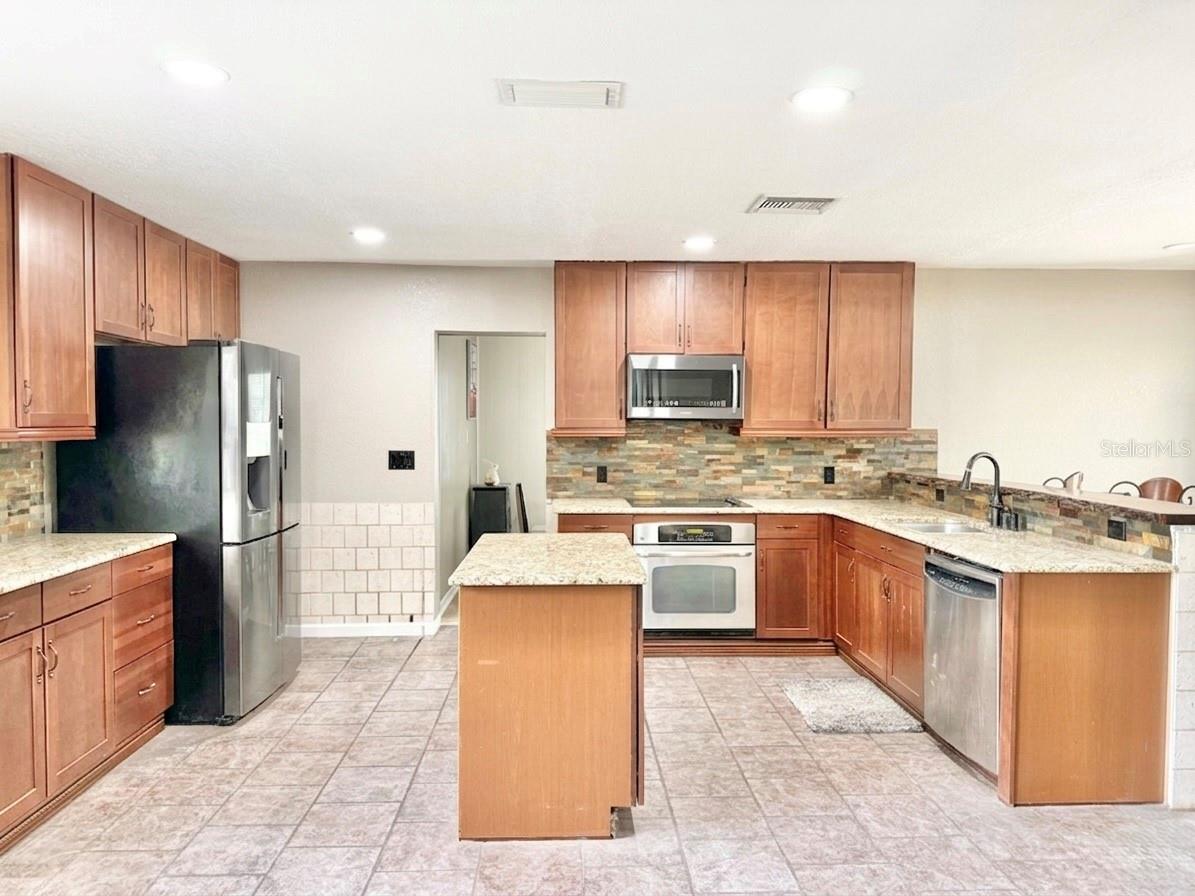 NEW PORT RICHEY CITY - Residential