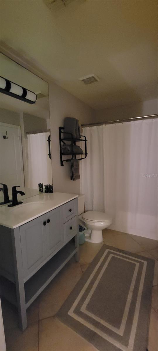 JADE AT TAMPA PALMS A CONDOMIN - Residential Lease