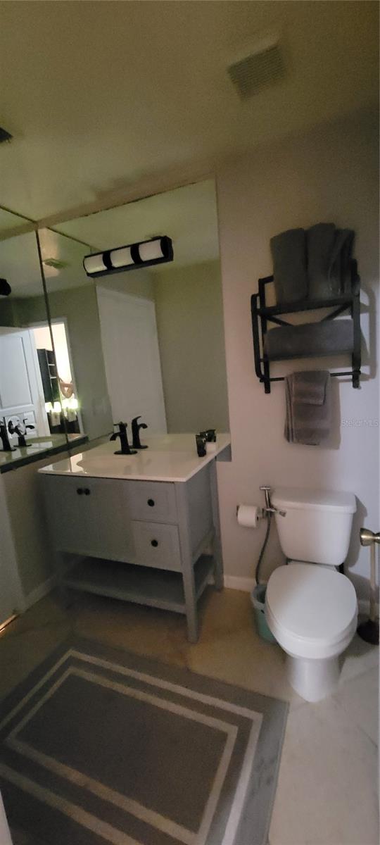 JADE AT TAMPA PALMS A CONDOMIN - Residential Lease