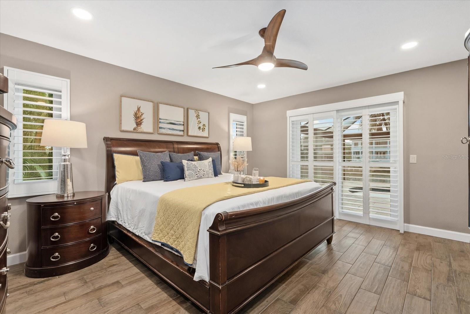 WATERFRONT ESTATES - Residential