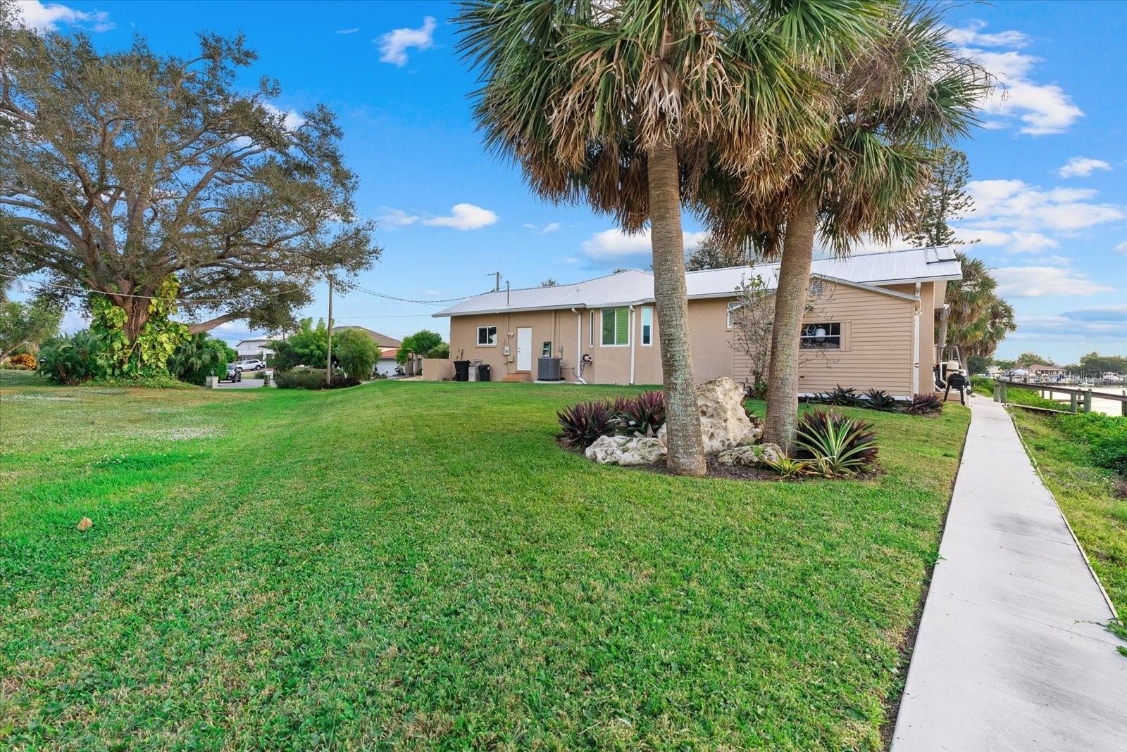 WATERFRONT ESTATES - Residential