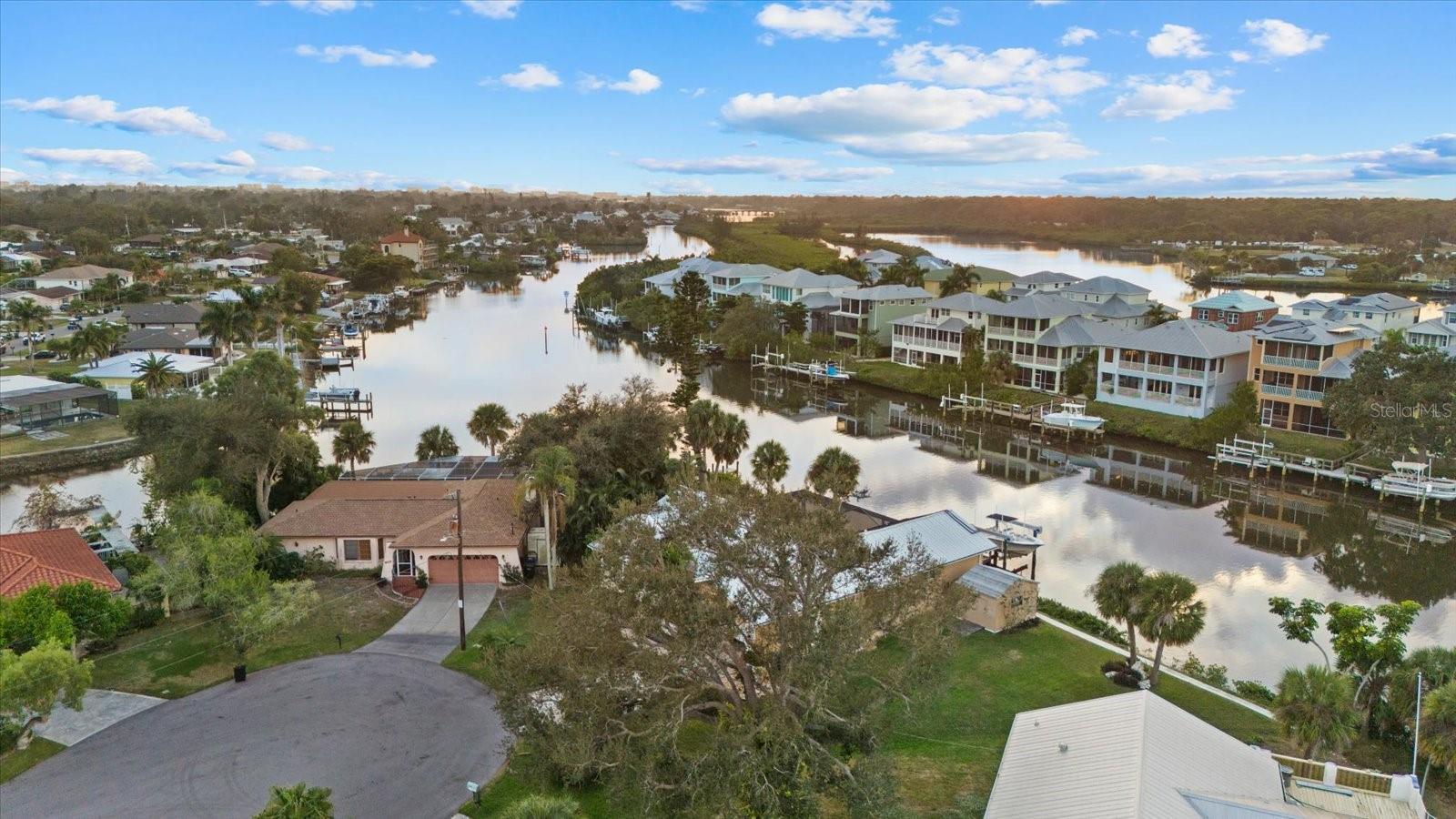 WATERFRONT ESTATES - Residential