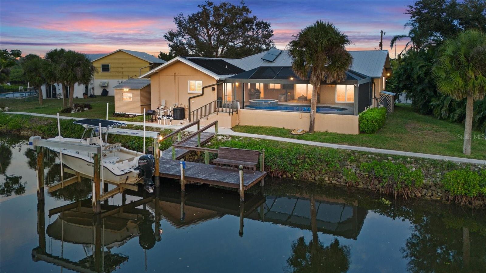 WATERFRONT ESTATES - Residential