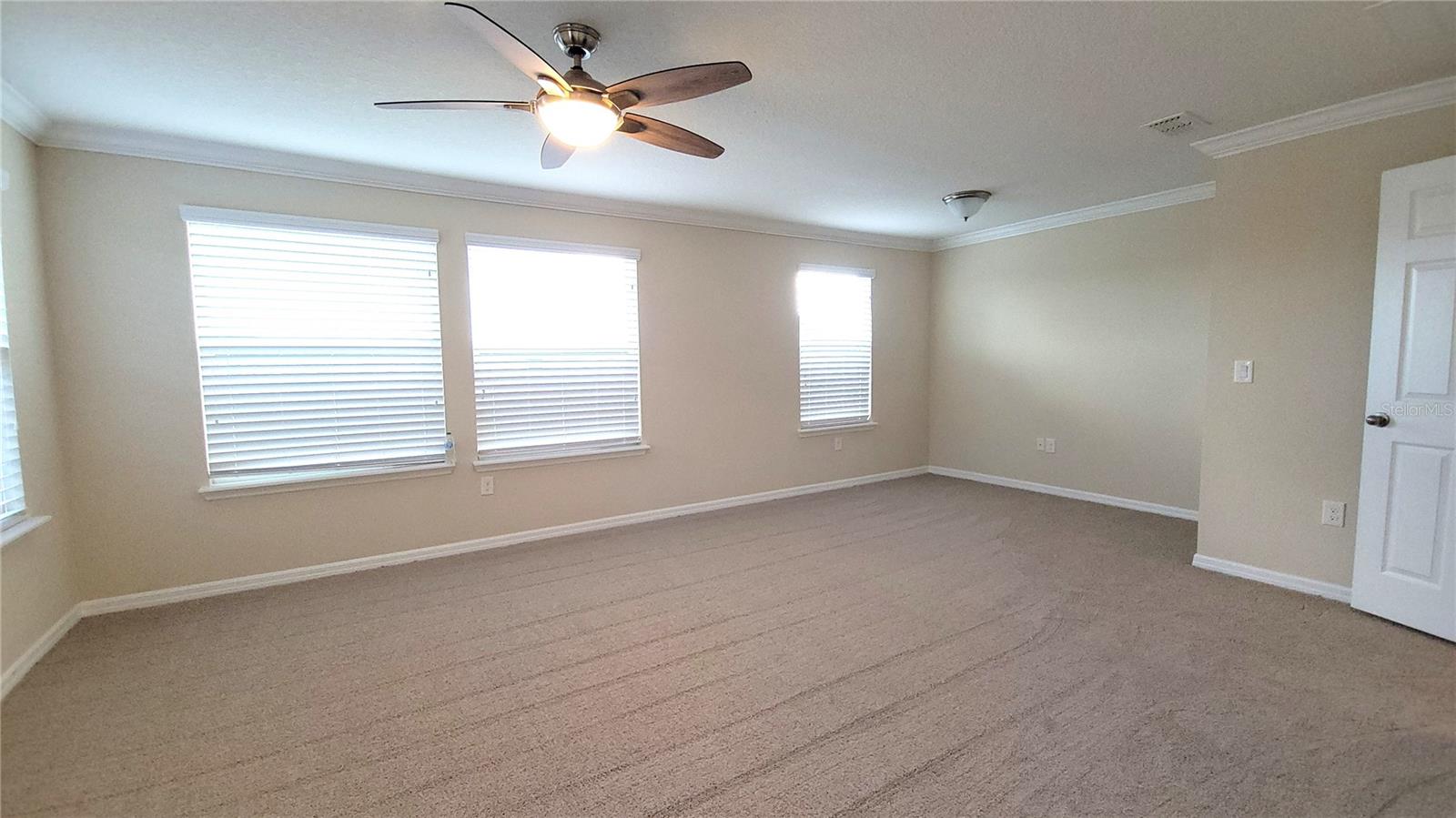 SUMMERLAKE - Residential