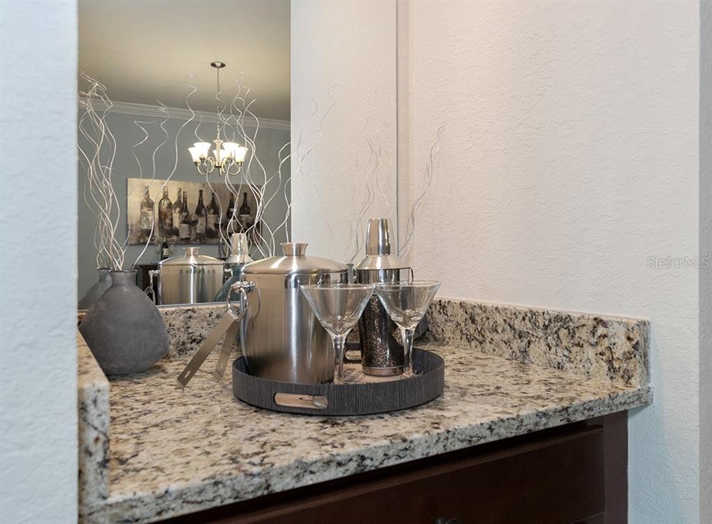 LAKEWOOD NATIONAL - Residential Lease