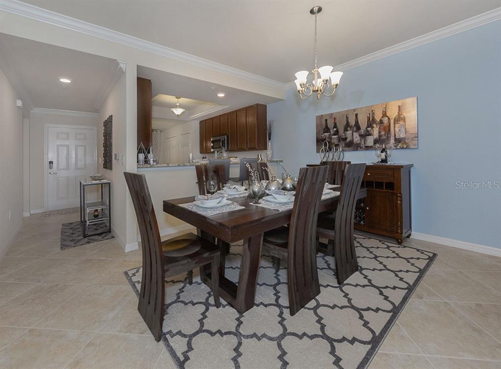 LAKEWOOD NATIONAL - Residential Lease