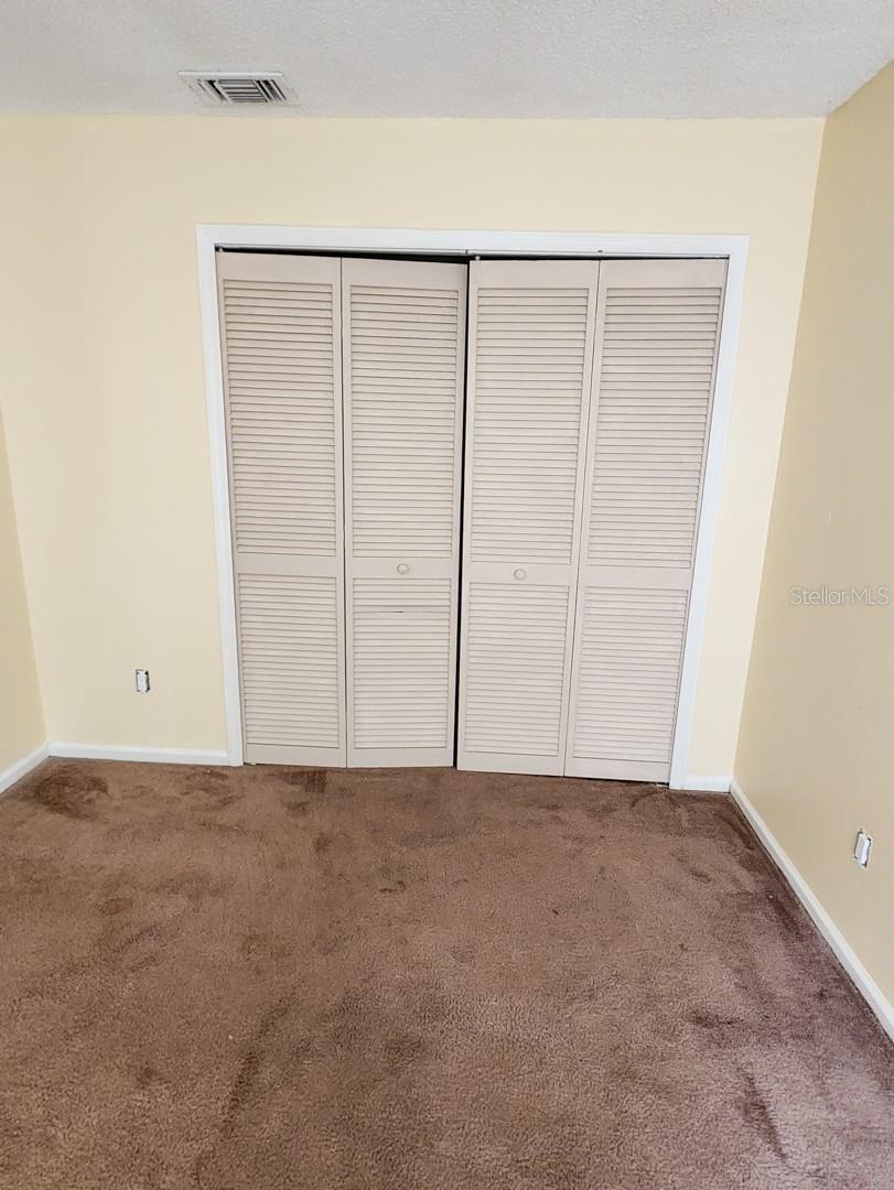 OAKLAND VILLAGE SEC 1 - Residential Lease