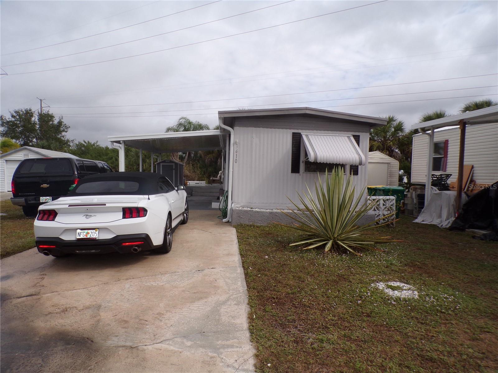 PELICAN HARBOR MOB HOME ESTATES - Residential Lease