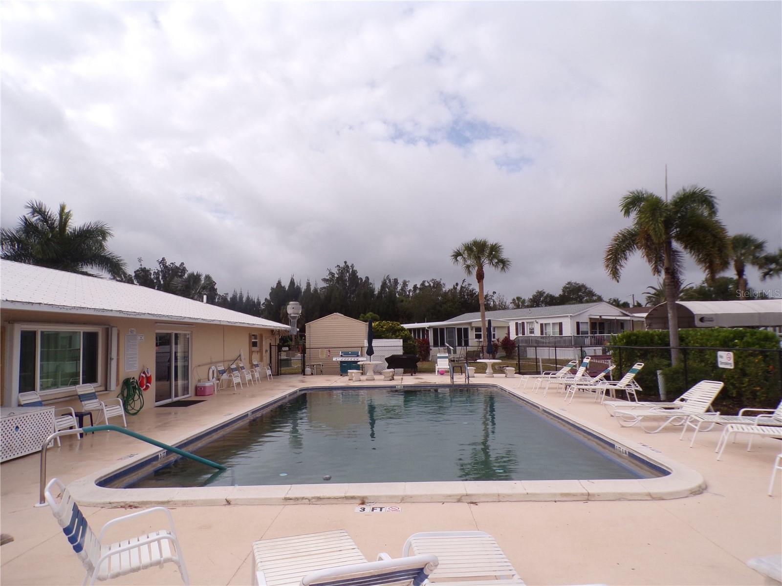 PELICAN HARBOR MOB HOME ESTATES - Residential Lease