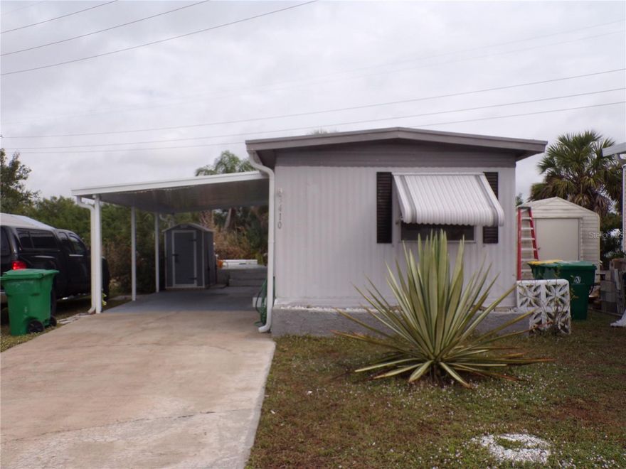 Quaint 2 bedroom, 1 bath mobile home in 55 and over Pelican Harbor Mobile Home Park. Newly renovated and ready for move in! Enjoy community pool, shuffleboard, clubhouse with resident activities and store your golf cart under the covered carport with storage shed. Don't miss this cutie!