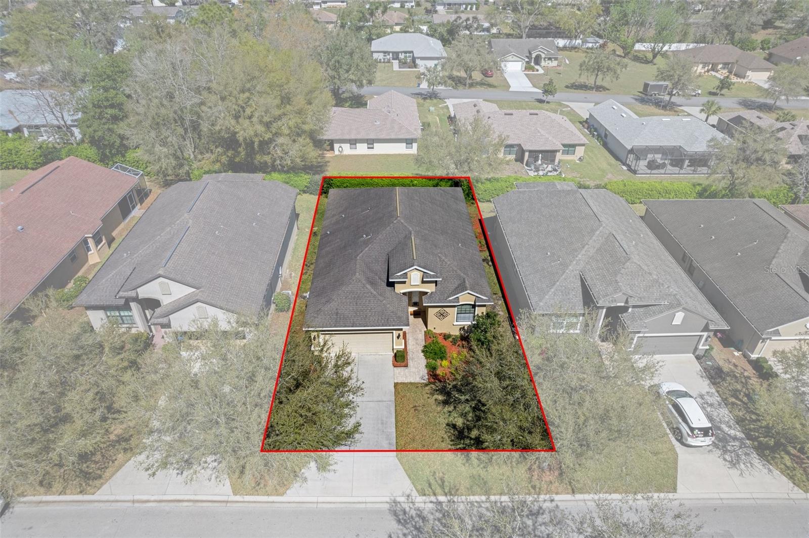 1749 W CAROLINE PATH