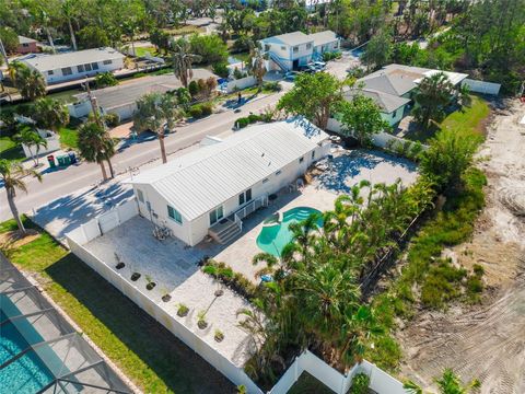 A home in LONGBOAT KEY