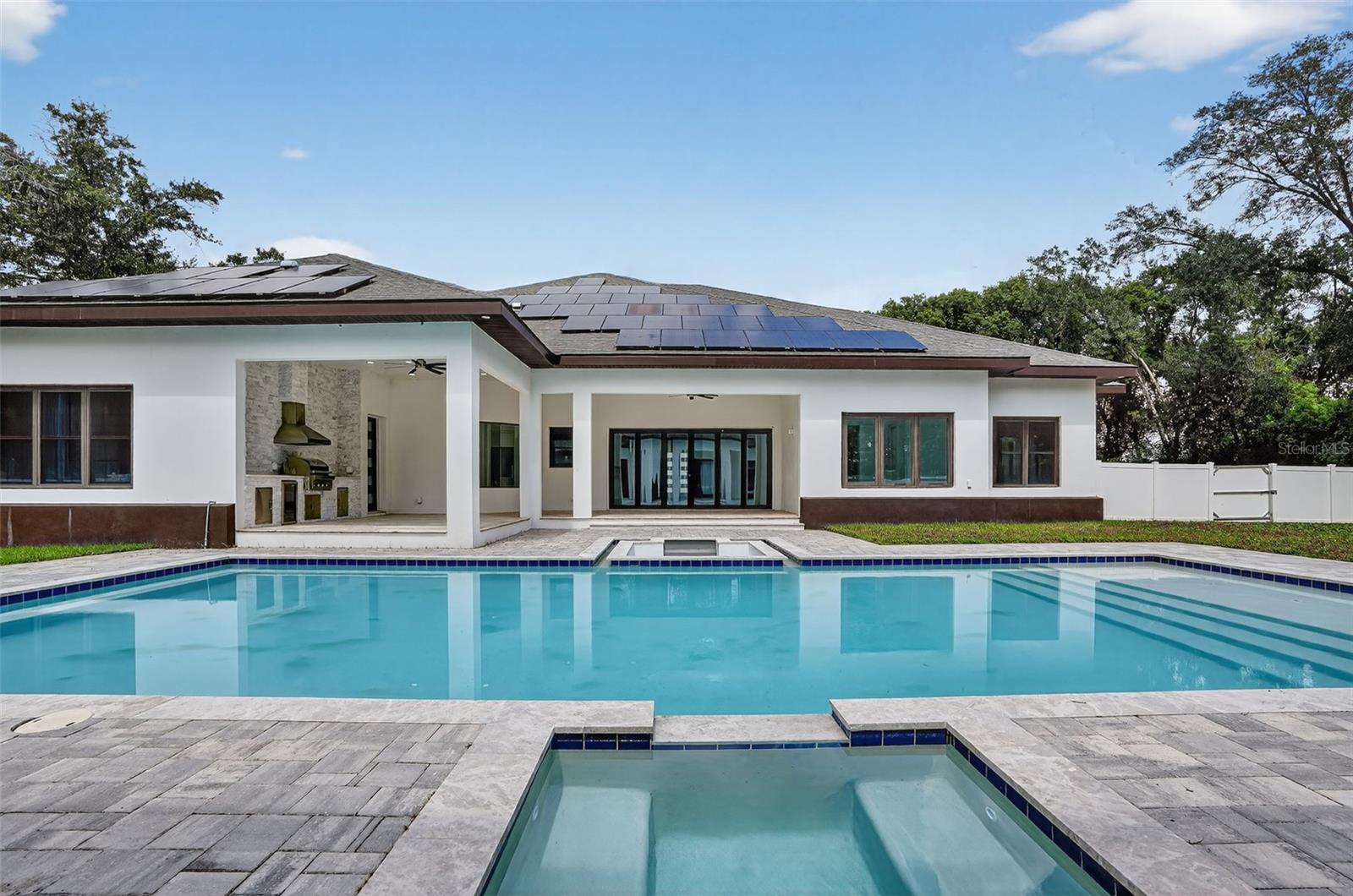 ACREAGE - Residential