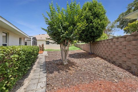 Tiny photo for 21101 Braveheart Drive, Leesburg, FL 34748 (MLS # G5112516)