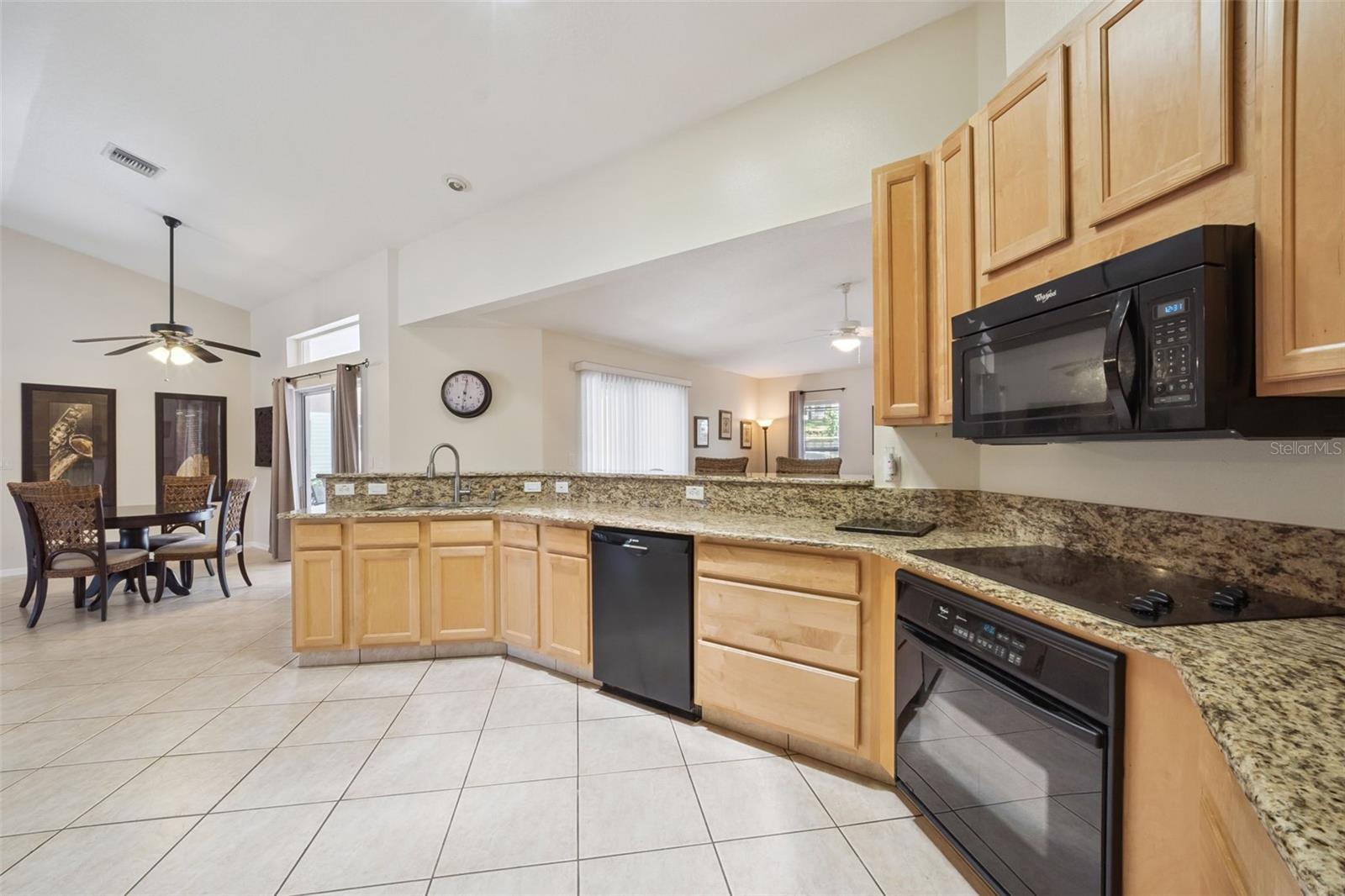 ROYAL HIGHLANDS PH 01E - Residential