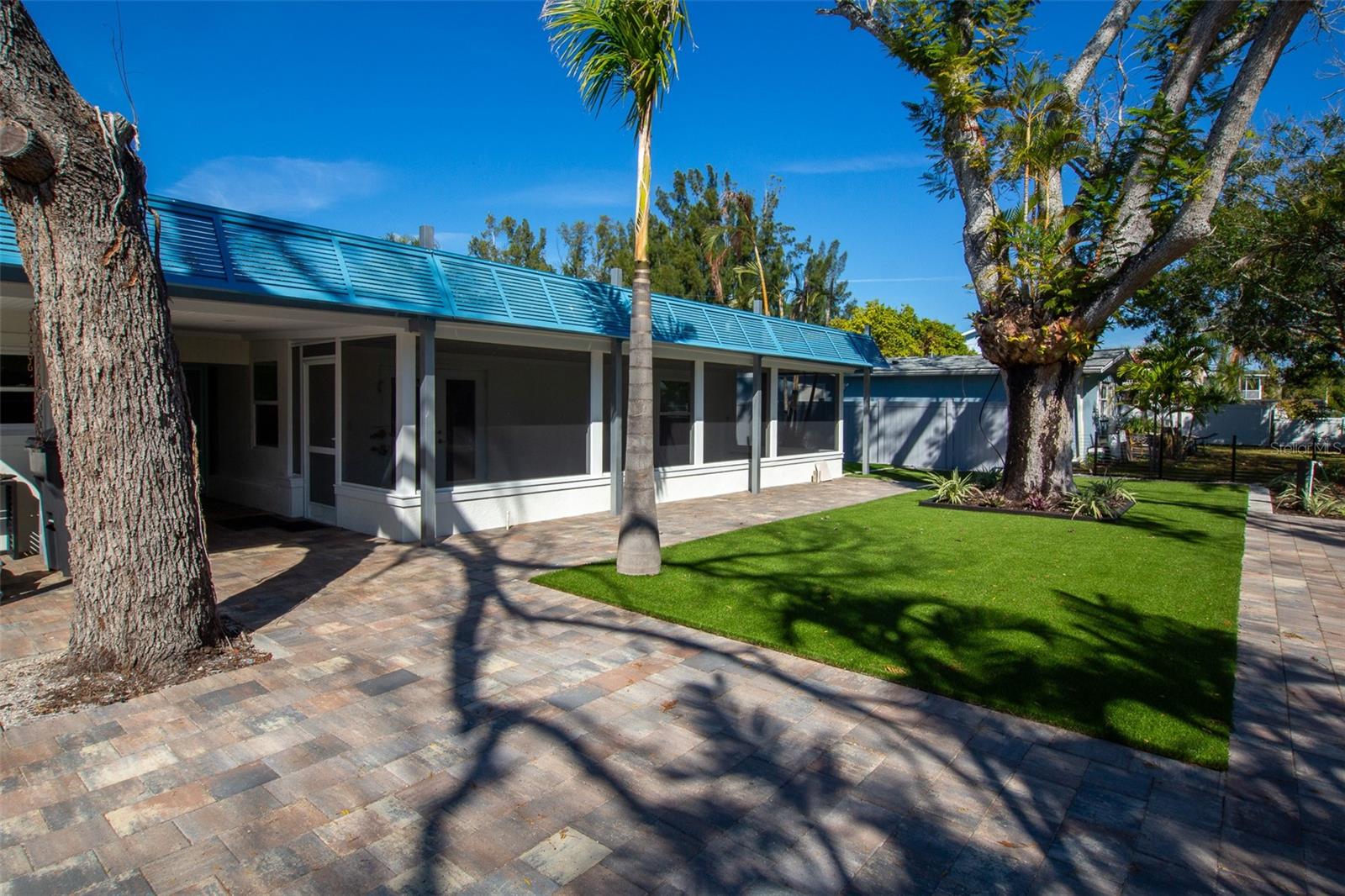 CIPRIANIS 1ST - Residential Lease