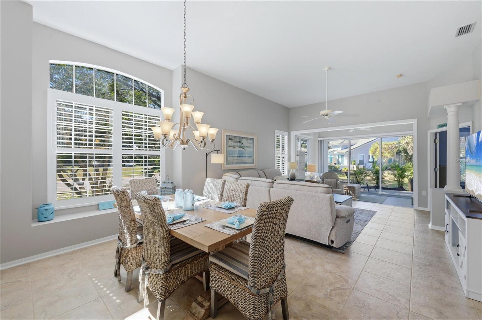 7906 WHITEBRIDGE GLEN