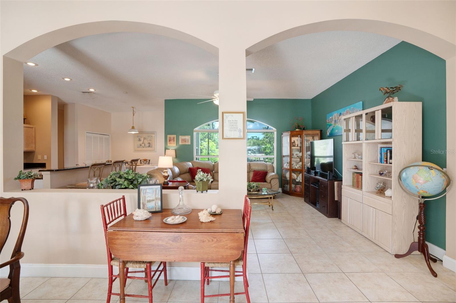 RIVERDALE RESUBDIVIDED - Residential