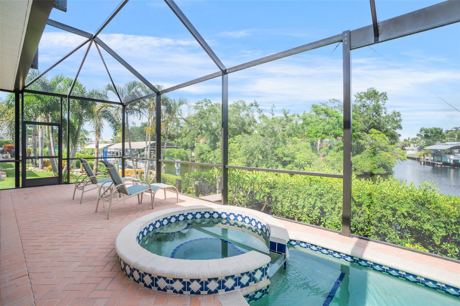 RIVERDALE RESUBDIVIDED - Residential