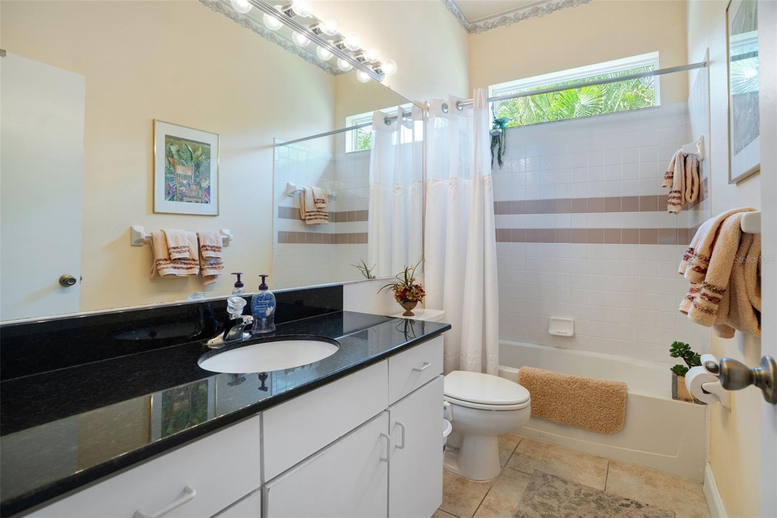 RIVERDALE RESUBDIVIDED - Residential