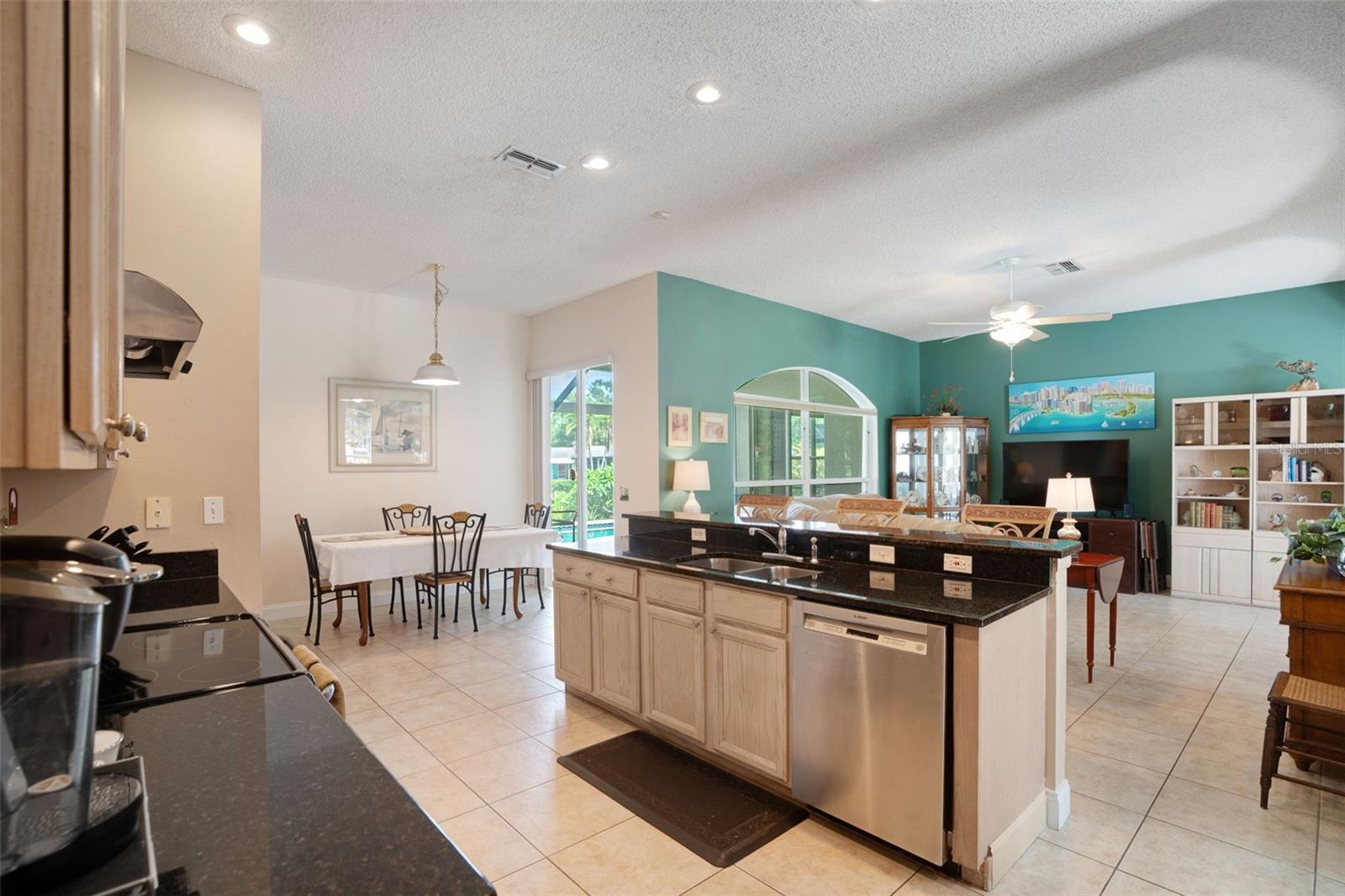 RIVERDALE RESUBDIVIDED - Residential