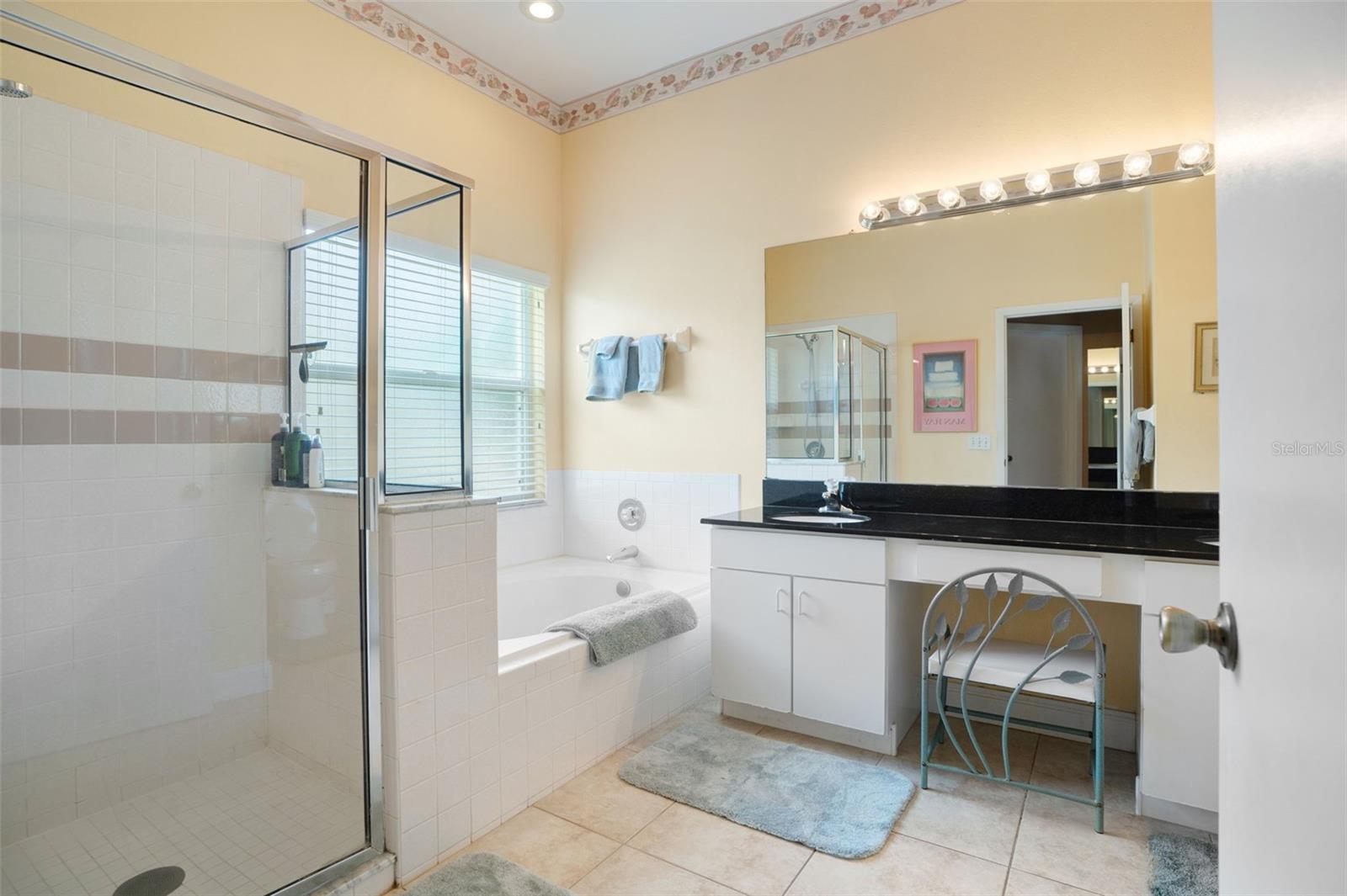 RIVERDALE RESUBDIVIDED - Residential