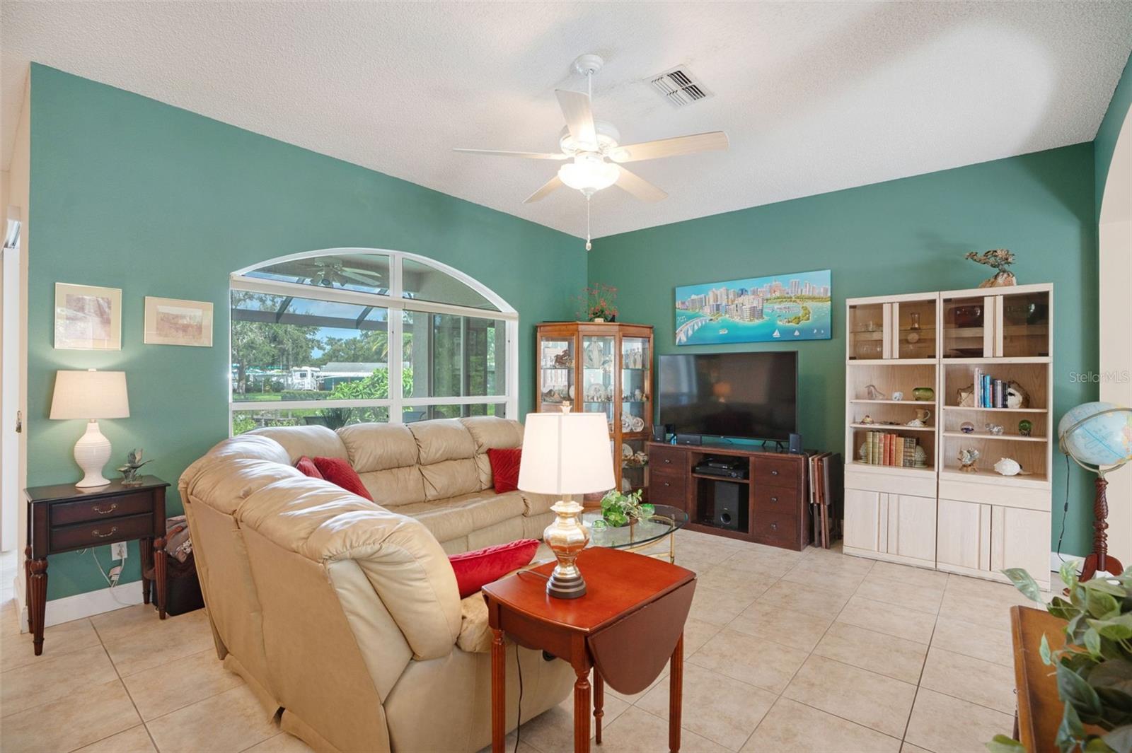 RIVERDALE RESUBDIVIDED - Residential