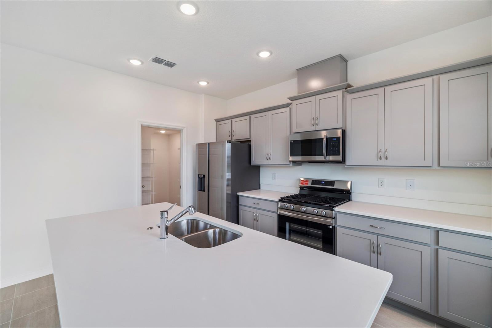 HODGES RESERVE PH 1 - Residential