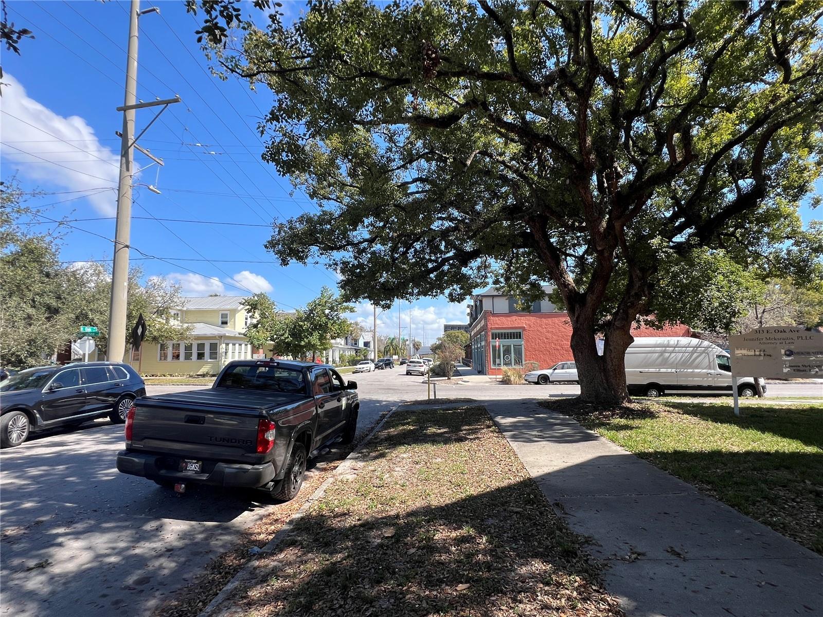 HENDERSONS TAMPA HEIGHTS - Commercial Sale
