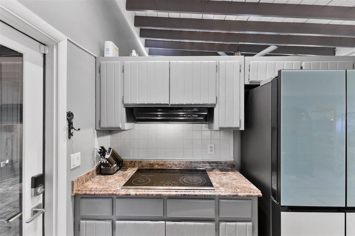 MEDALLION ESTATES - Residential