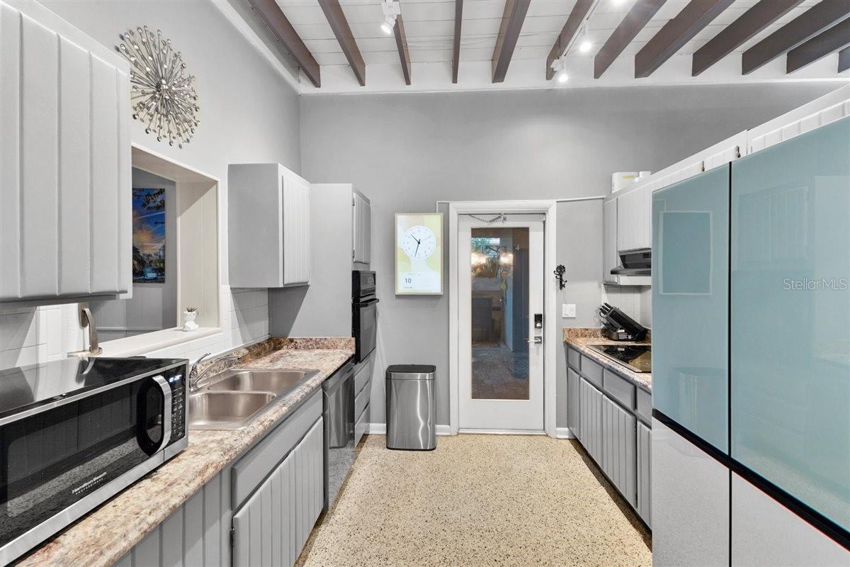 MEDALLION ESTATES - Residential