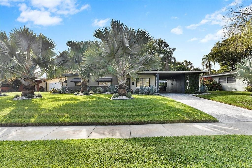 Photo of 4410 Brandeis Avenue, Orlando, FL 32839 (MLS # V4946269)