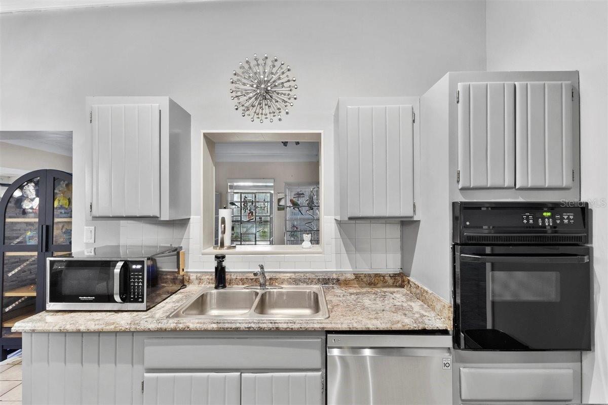 MEDALLION ESTATES - Residential