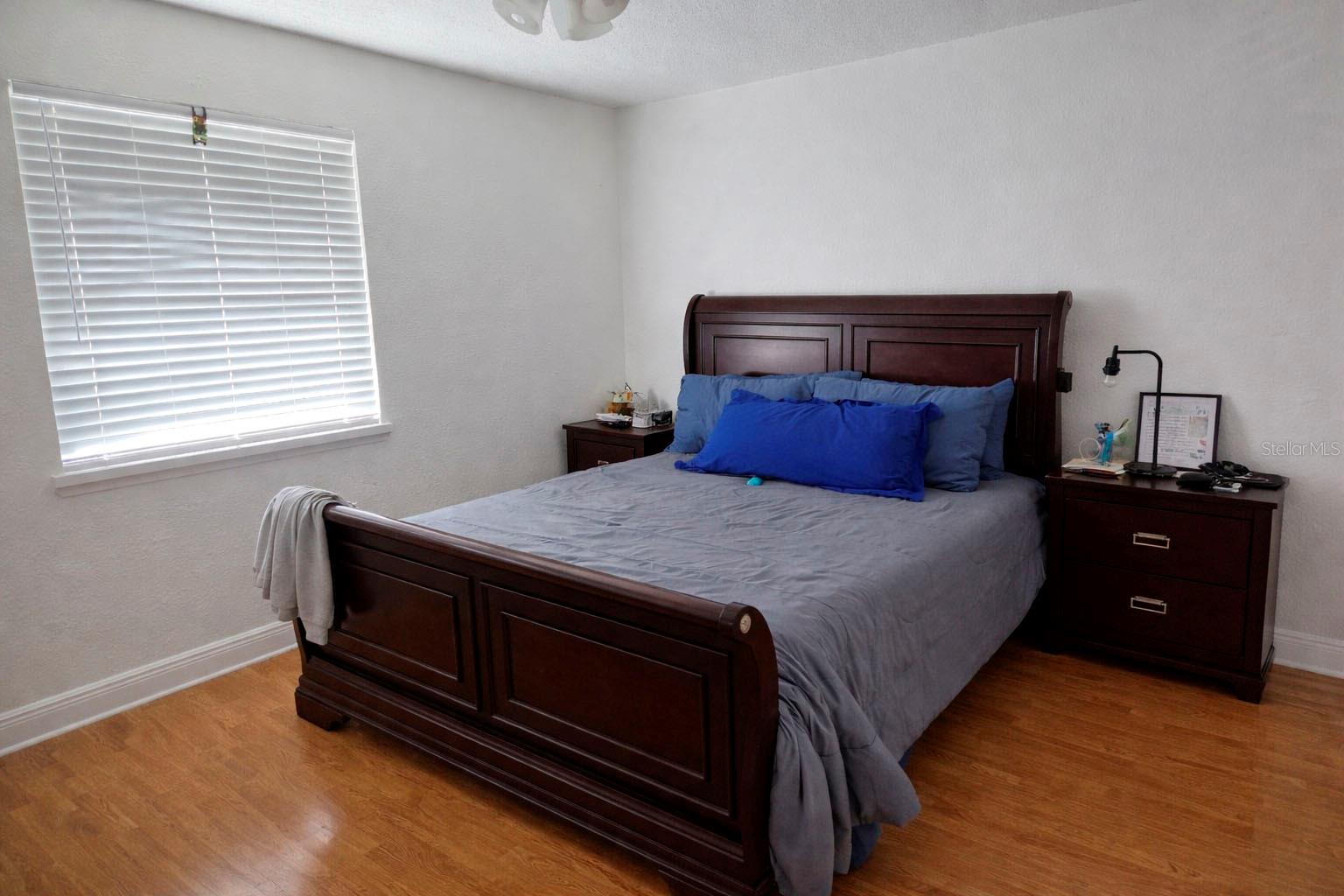 THE GREENS OF TOWNN COUNTRY - Residential