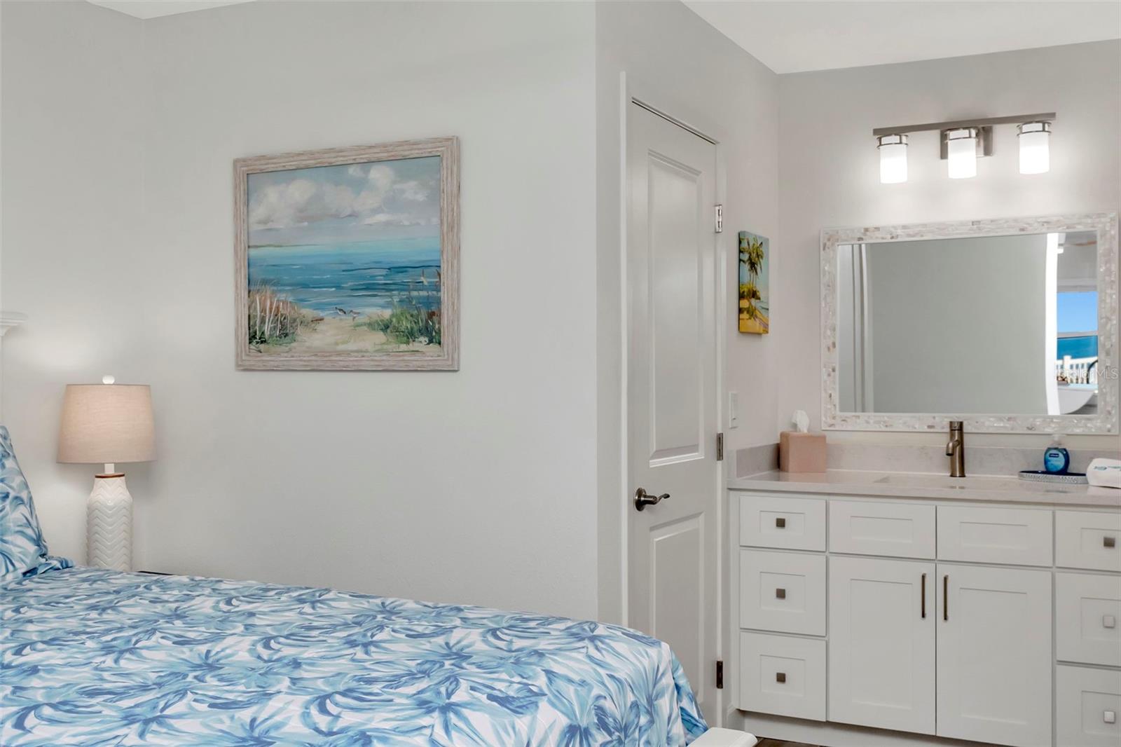 CHATEAU CONDO THE - Residential