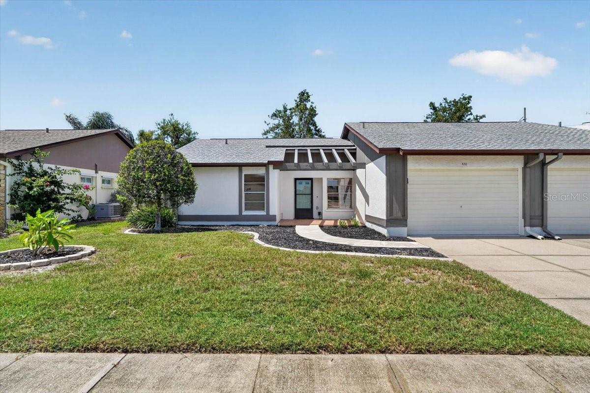 631 FOXWOOD BOULEVARD 256