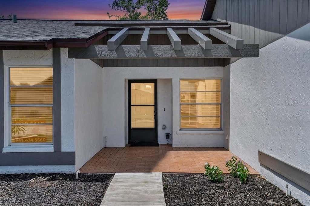 Photo of 631 Foxwood Boulevard #256, Englewood, FL 34223 (MLS # N6145038)