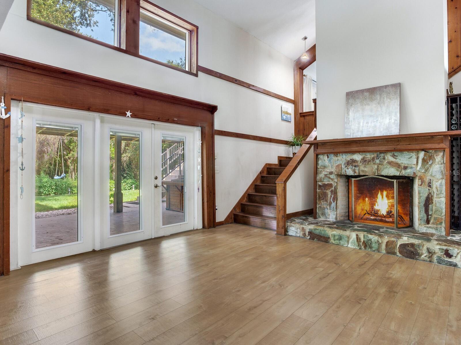 BAY WOODS-UNIT I - Residential